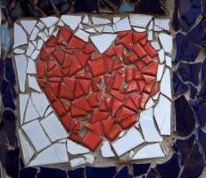 Broken Heart Tile Image