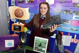 NO REPRO FEE 22/4/2015 Shiofra Ryan (16) of 'An Tionchar' from St. Brendan's Community College in Birr, in County Offaly won the top award in the Senior Category at this year's Student Enterprise Awards National Finals in Croke Park, organised by the Local Enterprise Offices. Since last September, 17,000 budding entrepreneurs from 370 secondary schools have been researching, setting up and running their own enterprises, with support from their Local Enterprise Office. At the National Finals in Croke Park, 300 students from 74 different enterprises were competing in the biggest competition of its kind in the country. As part of the senior category prize, the winners will enjoy an educational trip to Berlin and a place at a Winners Business Bootcamp in UCC, which is also being organised by the Local Enterprise Offices. The 2015/2016  programme starts in September, with full details available at HYPERLINK "http://www.studententerprise.ie" or www.studententerprise.ie. Photo: Mark Stedman/Photocall Ireland